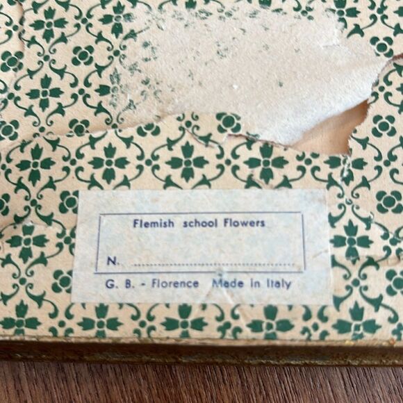 Vintage Italian Silk Flemish School Flowers Frame Art / Set of 2 - Picture 11 of 11